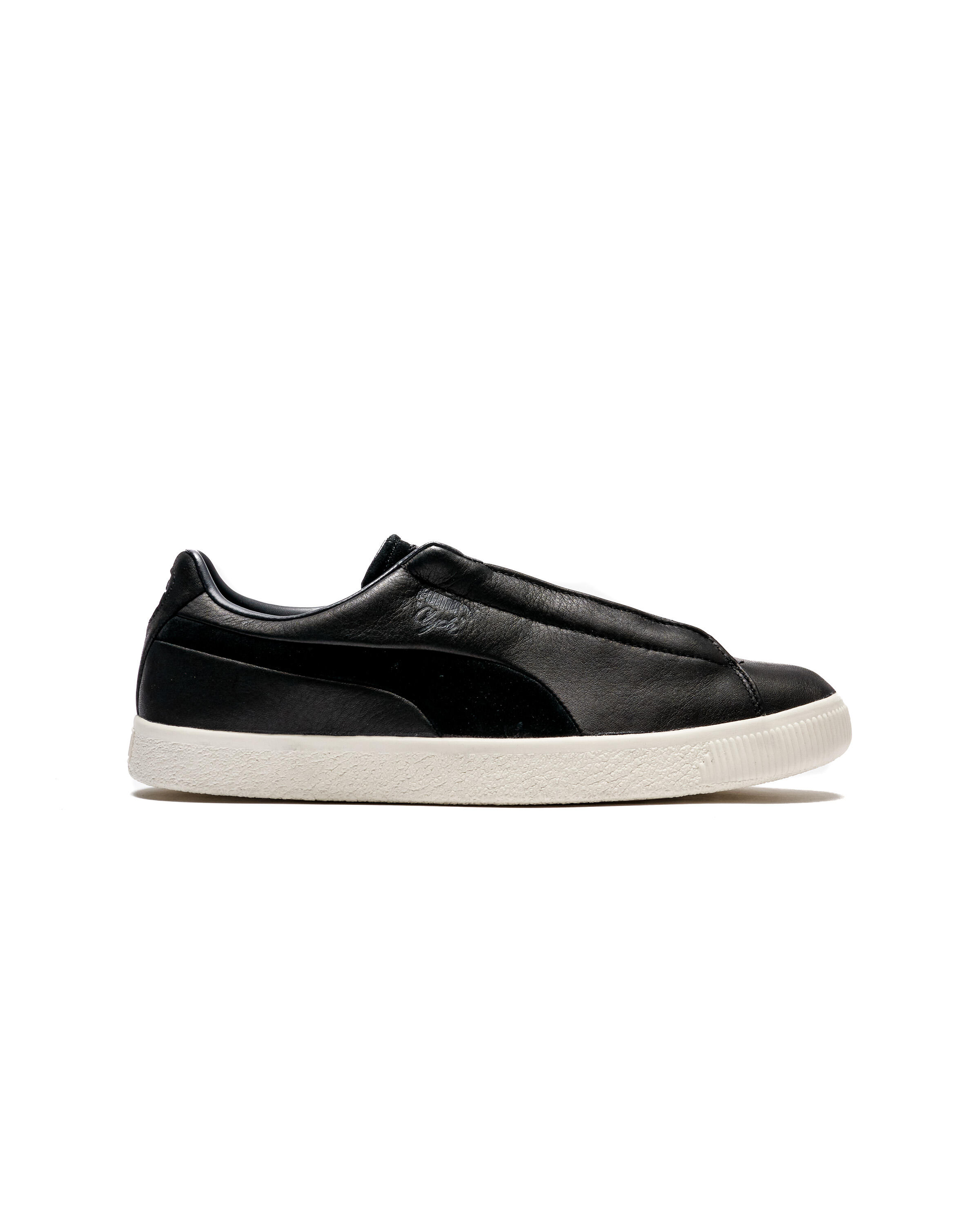 Puma clyde leather black best sale